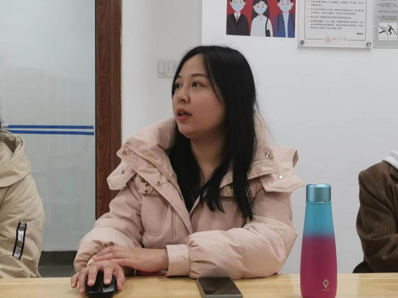 四色AV
王熙央同学做专题分享